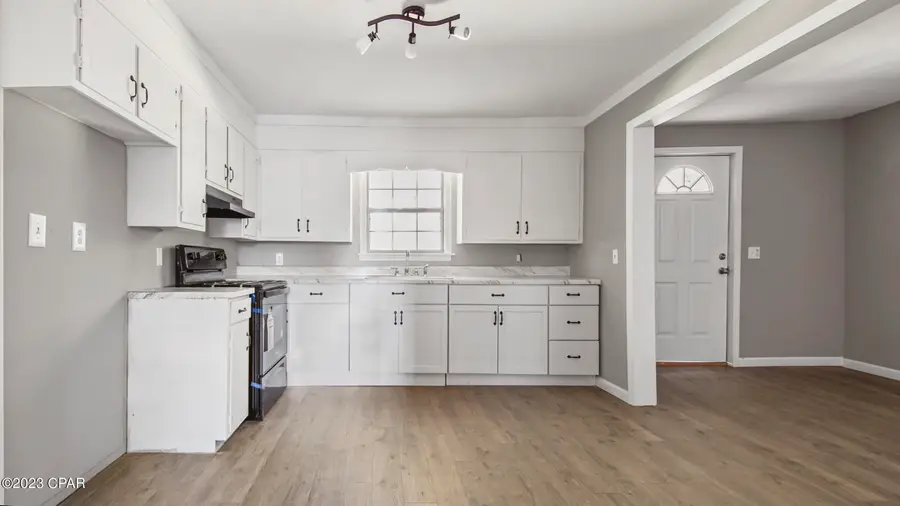 826 S Weeks Street, Bonifay, FL 32425 - #3