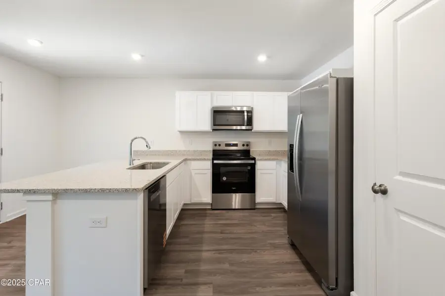 4109 Pinehurst Avenue, Chipley, FL 32428 - #3