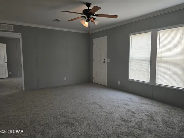 233 E Avenue, Port St Joe, FL 32456