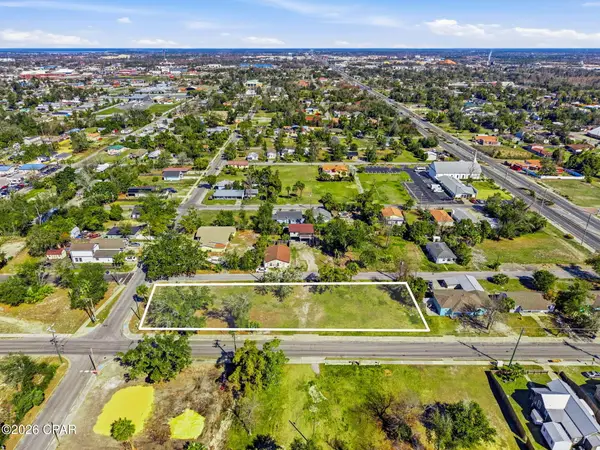 Address Withheld By Seller, Panama City, FL 32401