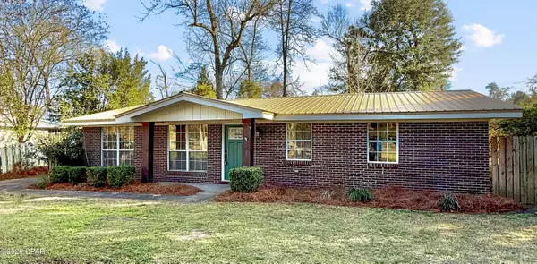 4451 Kelson Avenue, Marianna, FL 32446