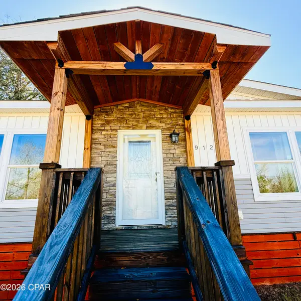 9121 Crook Hollow Road, Panama City, FL 32404