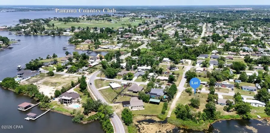 902 Iowa Avenue, Lynn Haven, FL 32444 - #2