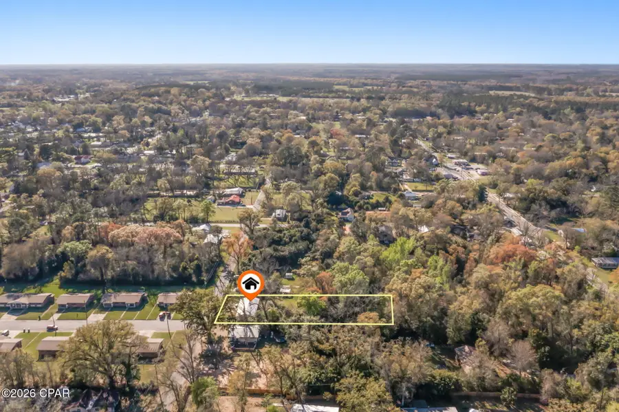 1222 Campbellton Avenue, Chipley, FL 32428 - #2