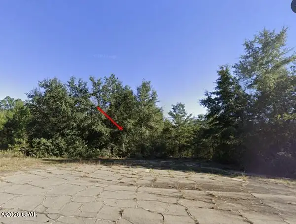 38 Malaluka Court, Chipley, FL 32428