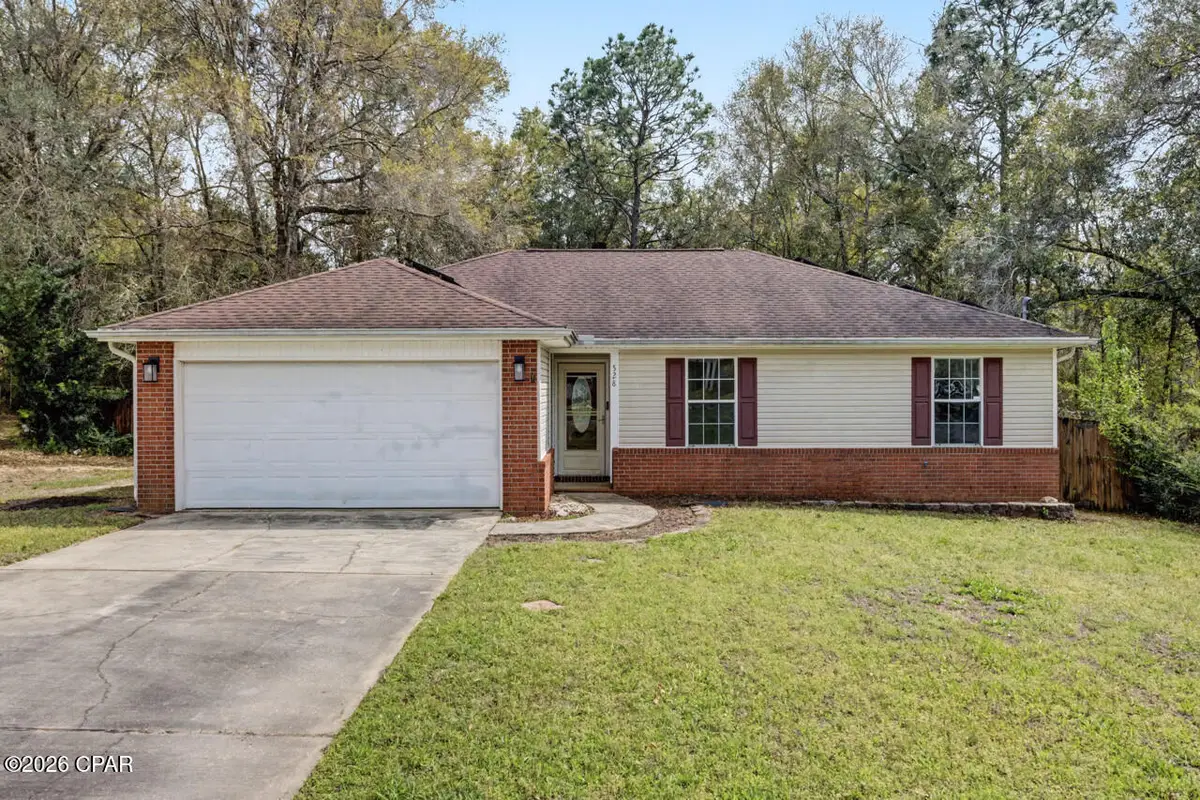 528 Hyde Park Drive, Crestview, FL 32539 - #1