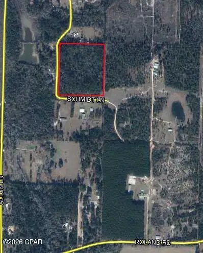 na Schmidt Lane, Chipley, FL 32428