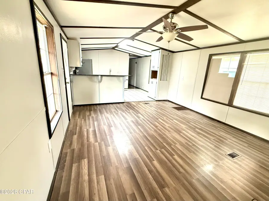 241 Leonardo Lane, Defuniak Springs, FL 32433 - #2