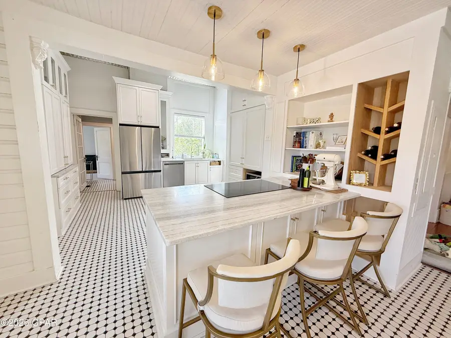 4473 Putnam Street, Marianna, FL 32446 - #3