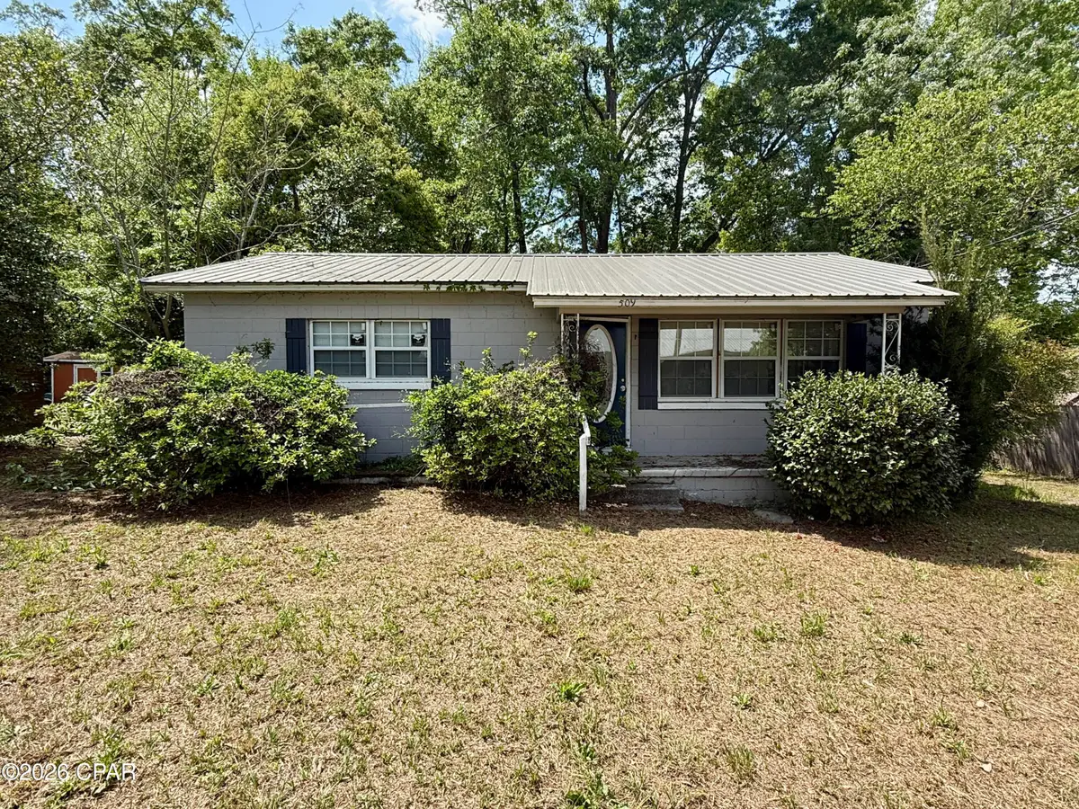 509 S Weeks Street, Bonifay, FL 32425 - #1
