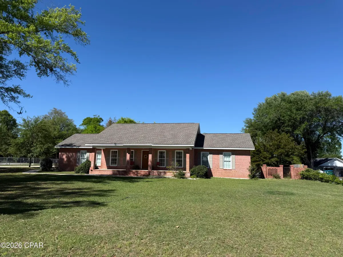 2679 Choctaw Trail, Marianna, FL 32446 - #1