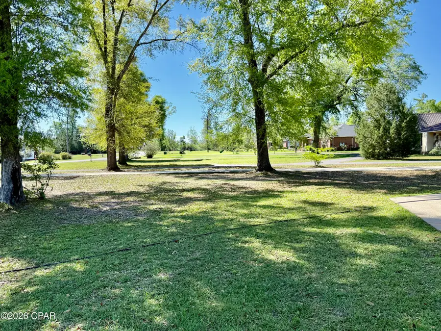 2679 Choctaw Trail, Marianna, FL 32446 - #3