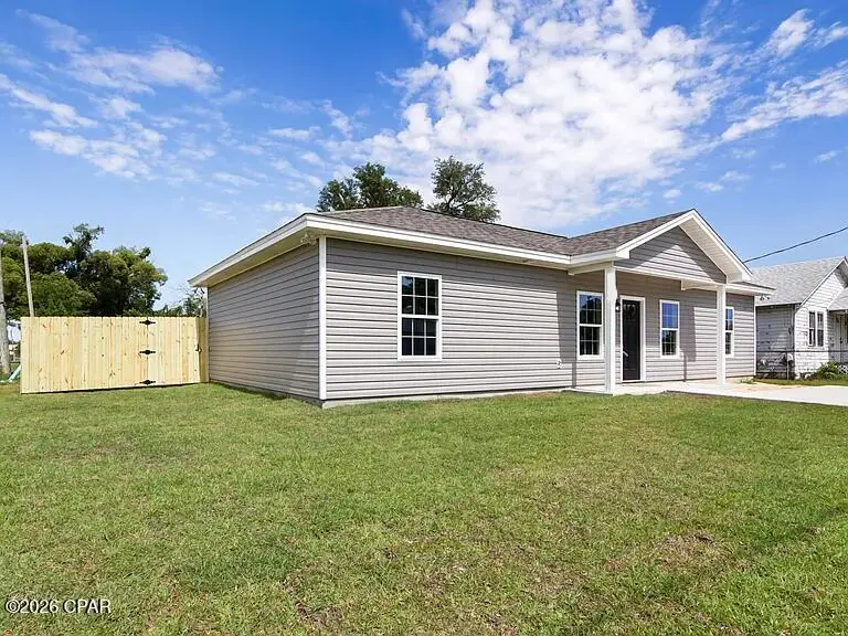 3215 E 2nd Plaza, Panama City, FL 32404 - #1