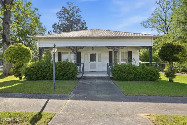 409 S Depot Street, Bonifay, FL 32425