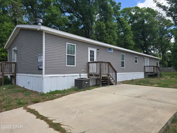 916 N Lloyd Street, Crestview, FL 32536