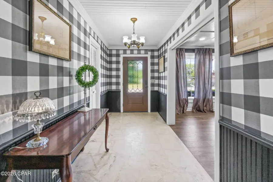 656 4th Street, Chipley, FL 32428 - #3