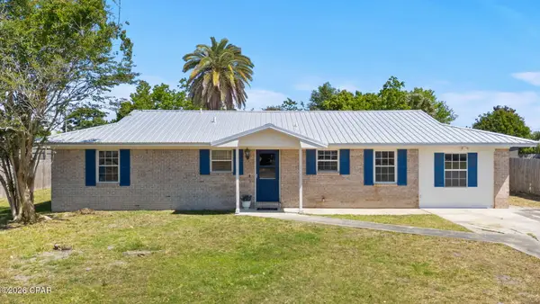 1812 Airport Circle, Panama City, FL 32405