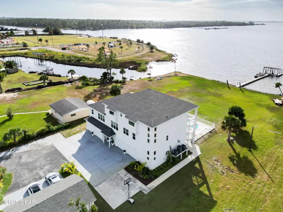 212 Montana Avenue, Lynn Haven, FL 32444 - #3