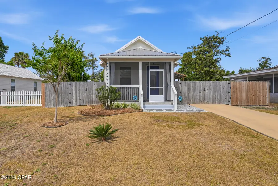 911 Wilson Avenue, Panama City, FL 32401 - #2