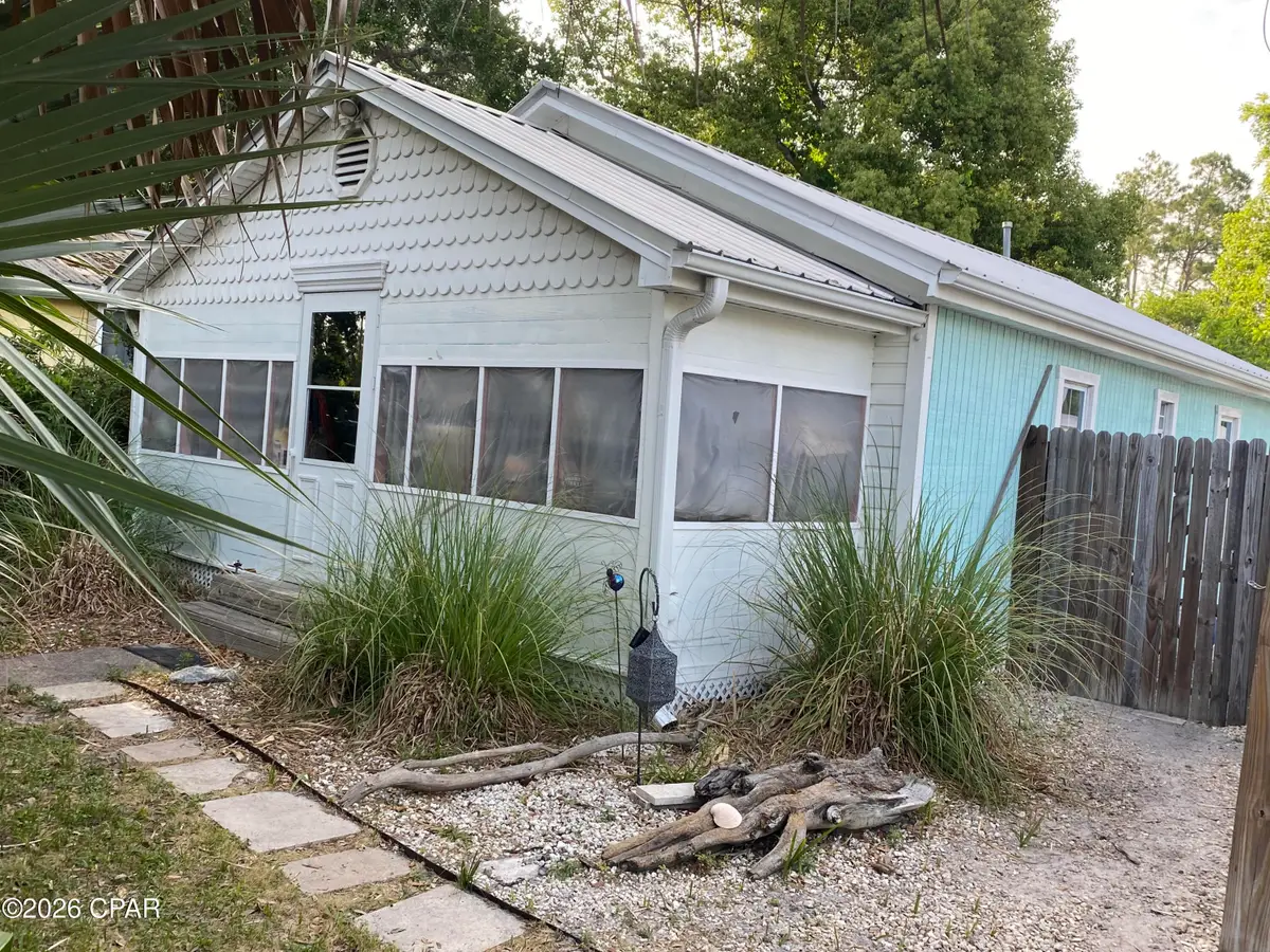 539 Duval Street, Port Saint Joe, FL 32456 - #1