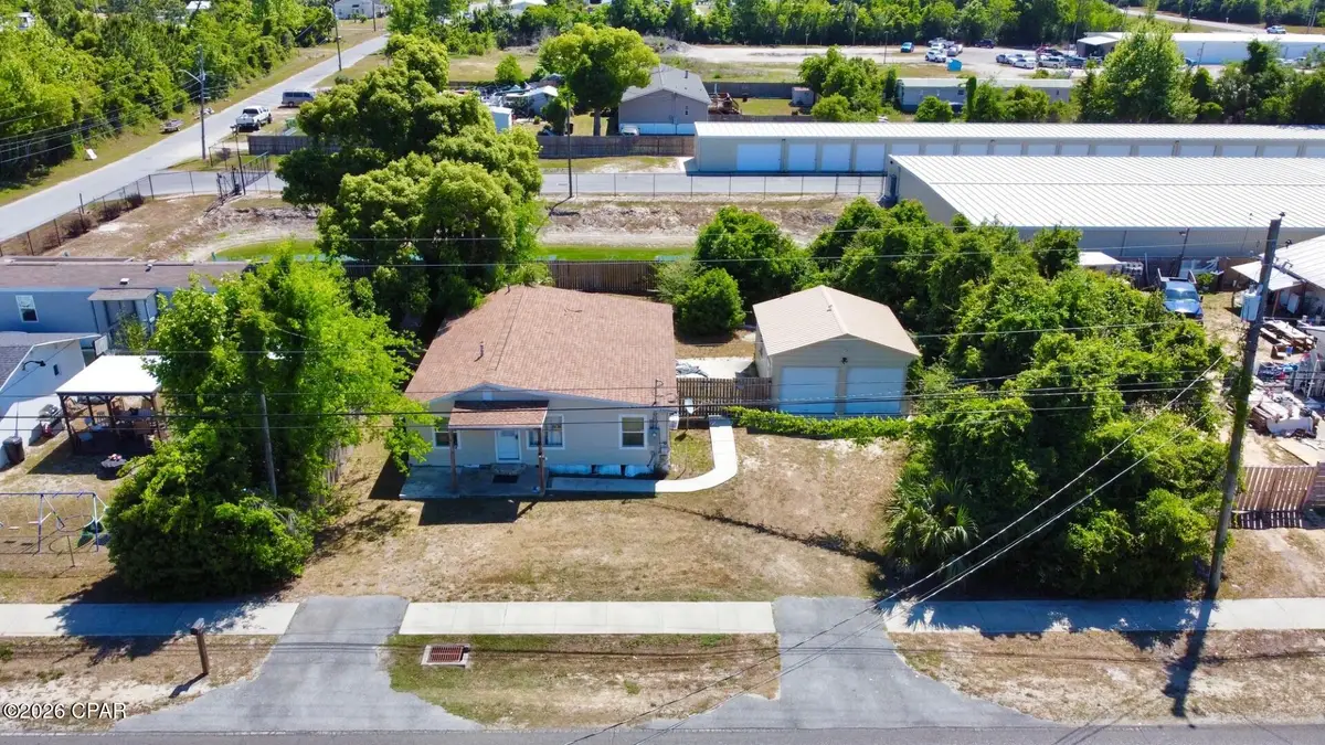 330 N Highway 22 A, Callaway, FL 32404 - #1