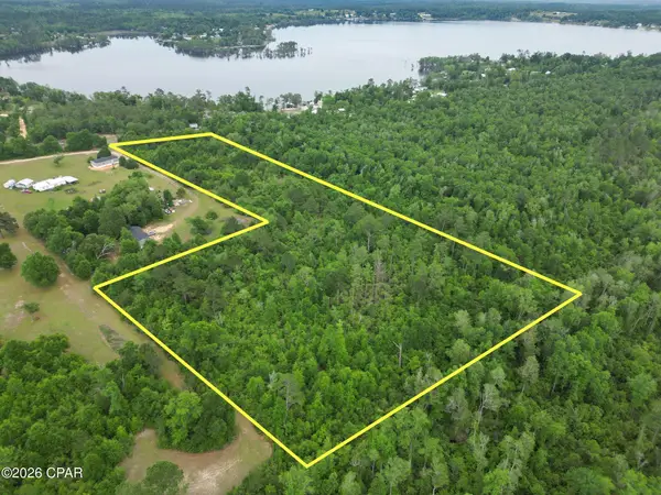 000 Lakepoint Road, Alford, FL 32420