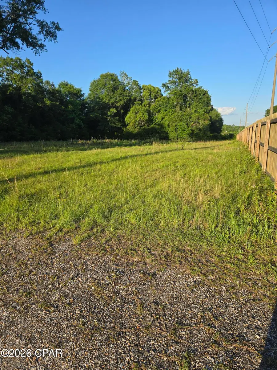 104 N Treadwell Road, Bonifay, FL 32425 - #3