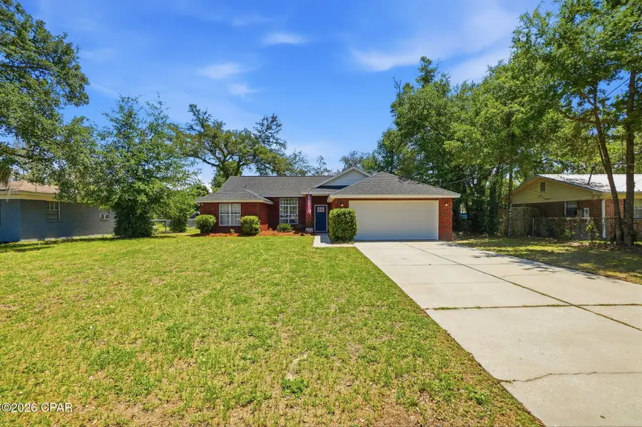 813 Mississippi Avenue, Lynn Haven, FL 32444 - #2