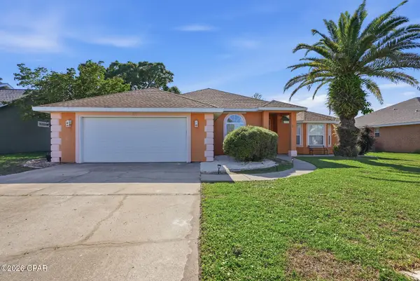 208 Hidden Pines Drive, Panama City, FL 32408