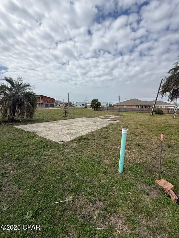 201 Louisiana Drive, Mexico Beach, FL 32456