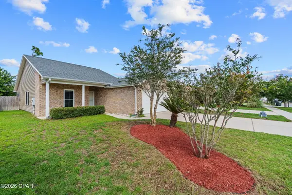 816 E 24th Street, Lynn Haven, FL 32444
