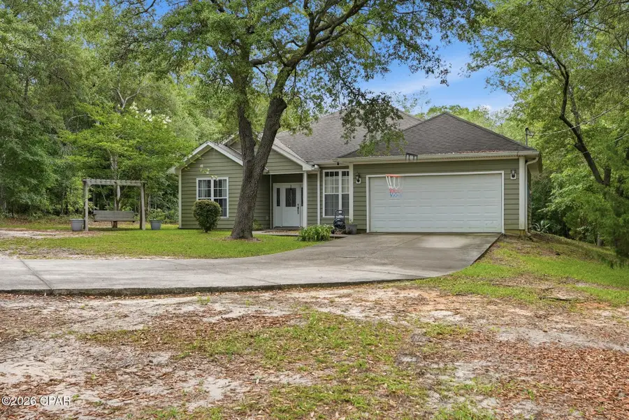 3995 Quail Avenue, Chipley, FL 32428 - #3
