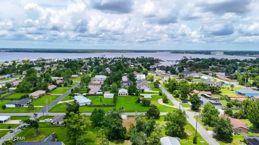 805 W 6th Street, Lynn Haven, FL 32444 - #2