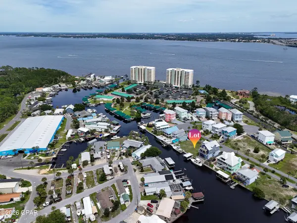 933 Lighthouse Lagoon Court, Panama City Beach, FL 32407