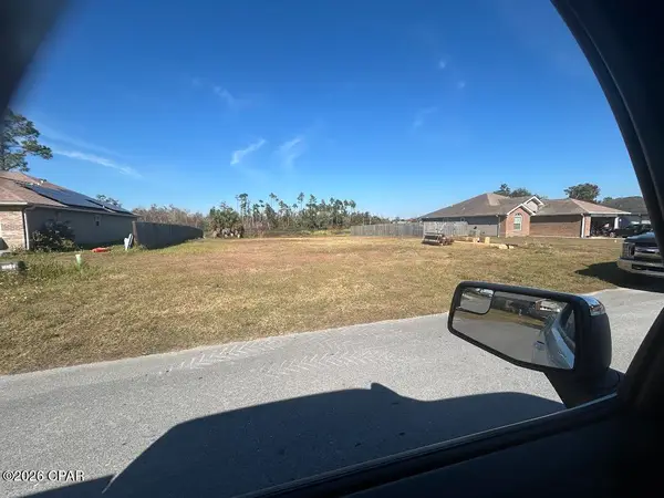 6659 Fox Lake Drive, Panama City, FL 32404