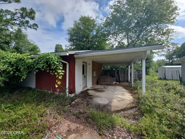 1732 Salem Drive, Chipley, FL 32428