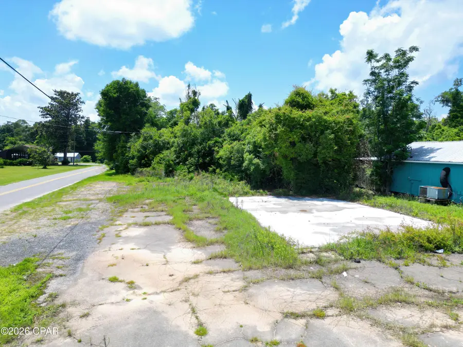 10348 NW Main Street, Bristol, FL 32321 - #2
