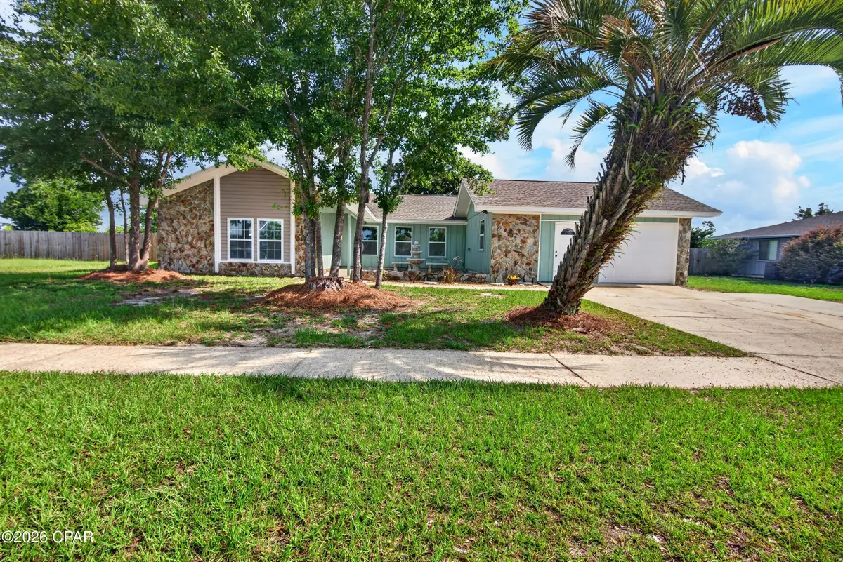 360 Bell Circle, Lynn Haven, FL 32444 - #1