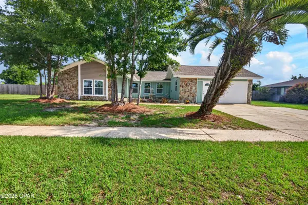 360 Bell Circle, Lynn Haven, FL 32444