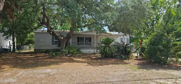 22017 Lakeview Drive, Panama City Beach, FL 32413