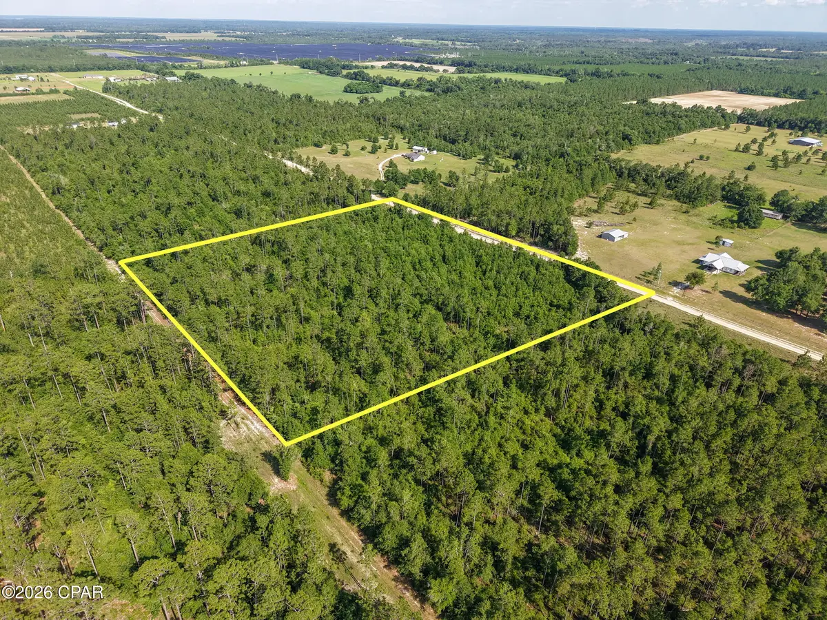 6048 Glenmore Court, Marianna, FL 32446 - #1