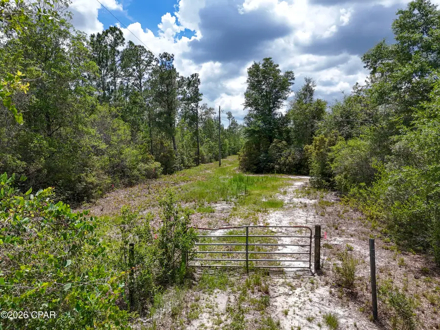 19511 Ross Road, Fountain, FL 32438 - #3