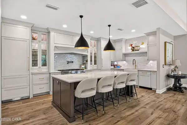 9050 Parrot Place, Panama City Beach, FL 32413
