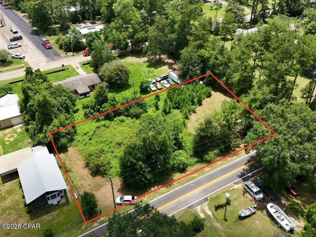 450 Henry Avenue, Wewahitchka, FL 32465 - #1