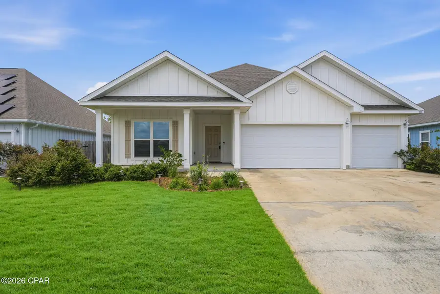 106 Hobson Avenue, Crestview, FL 32539 - #2