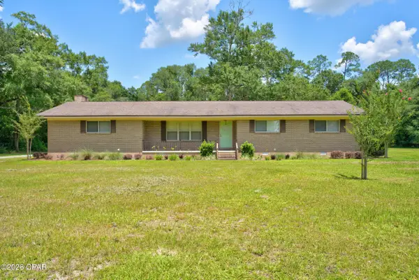 849 S 8th Street, Chipley, FL 32428