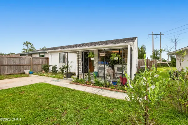 911 Bradley Circle, Lynn Haven, FL 32444