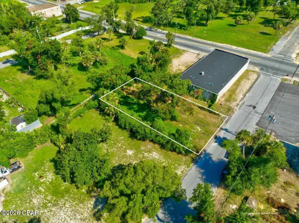 622 Harmon Avenue, Panama City, FL 32401