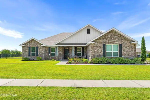 909 Brushed Dunes Circle, Freeport, FL 32439