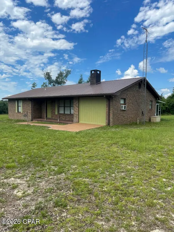 17742 NW Thrasher Lane, Clarksville, FL 32430